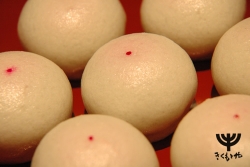 きくもとやのえくぼ饅頭